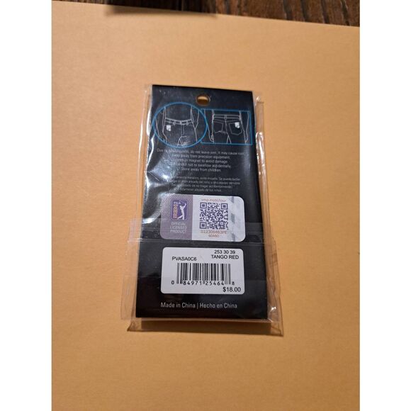 New PGA Tour Tango Red Pocket Clip with Ball Marker NWT Official Golf Accessory - Picture 2 of 2